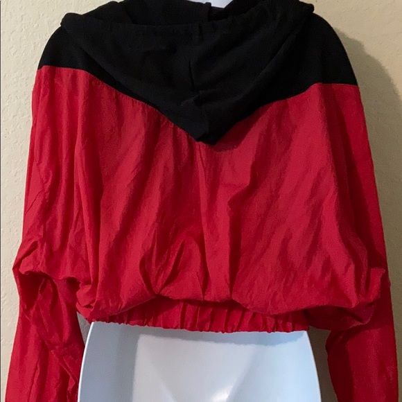 Red/Black Lightweight Jacket♥️♣️ - Picture 5 of 8